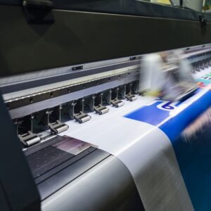 Large,Format,Inkjet,Printer,Machine,Working,On,Vinyl,Paper,In